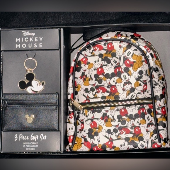 Disney Mickey Mouse 3 Piece Gift Set with Gift Box. - Picture 4 of 4